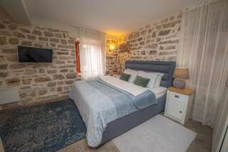 Гостевой дом Antika Guesthouse Котор Двухместный номер Делюкс с 1 кроватью-1